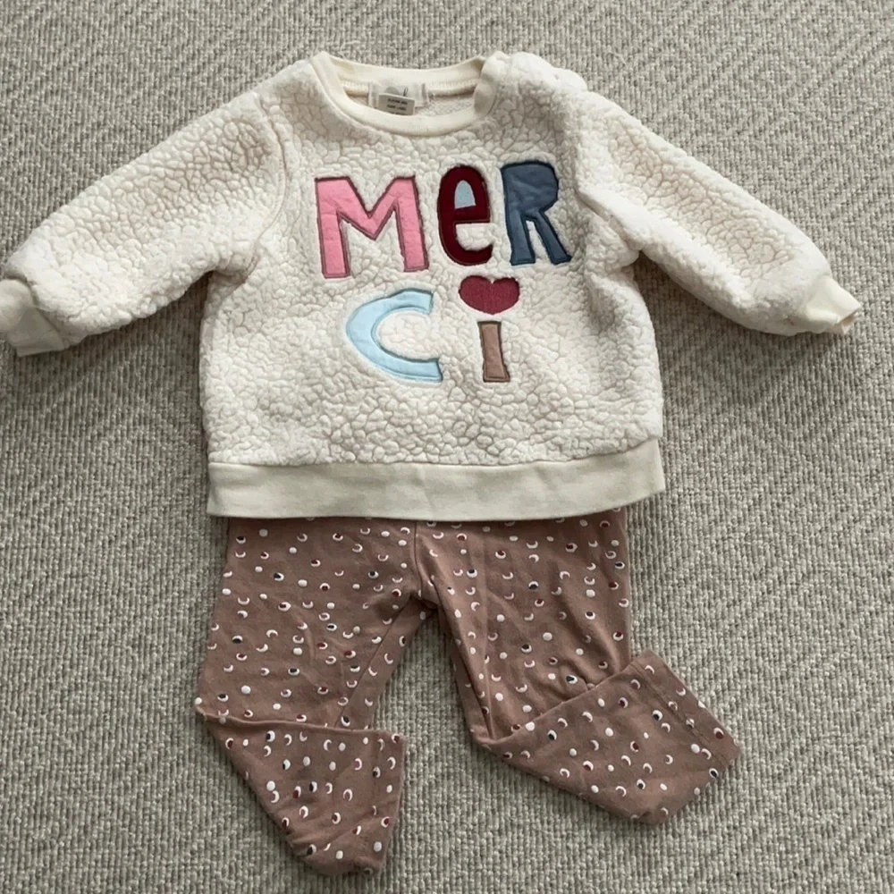 Peek Essentials Sherpa Merci Sweatshirt and Leggings 3-6M